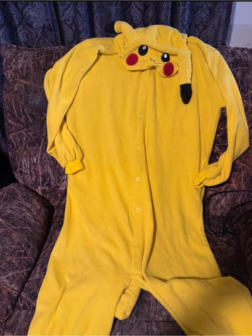 Pikachu Yellow adult One-Piece Fleece Onesie xl